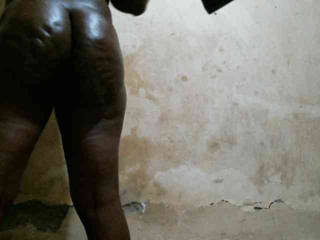 LOVELY-JAZMINE webcam