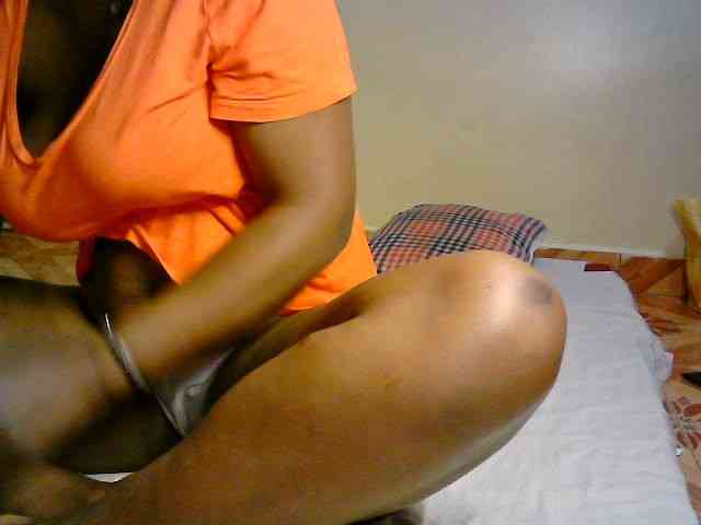 LOVELY-JAZMINE webcam