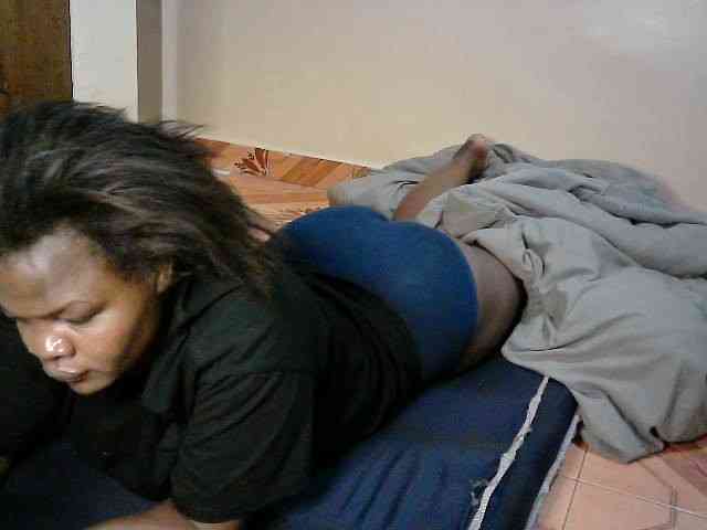 LOVELY-JAZMINE webcam