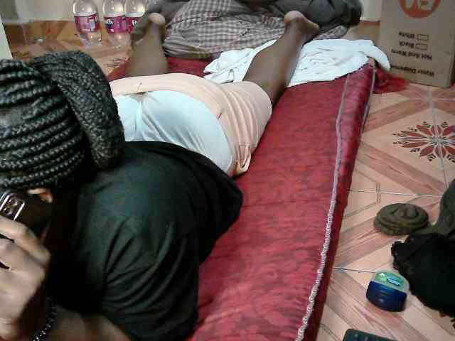 LOVELY-JAZMINE webcam