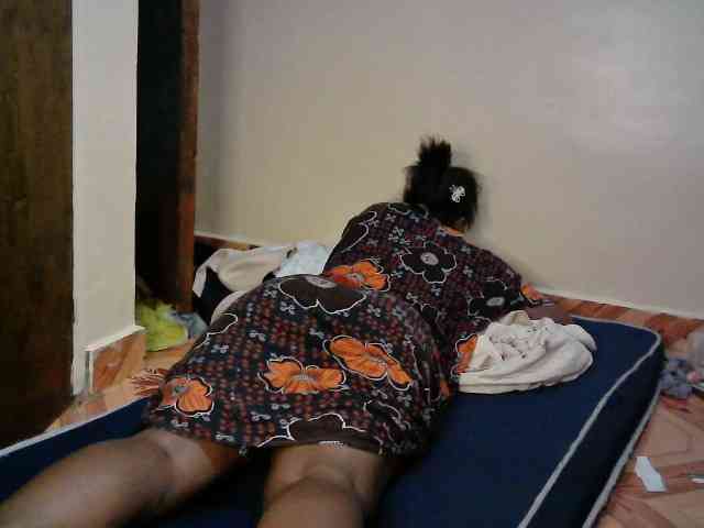 LOVELY-JAZMINE webcam