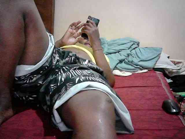 LOVELY-JAZMINE webcam