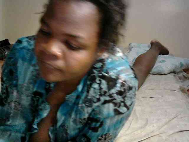 LOVELY-JAZMINE webcam