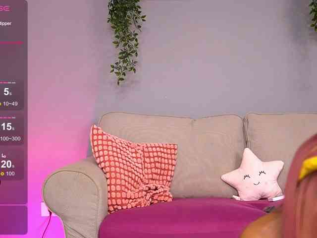 SarahRaynex webcam