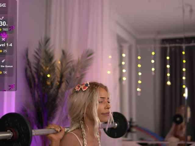 SarahRaynex webcam