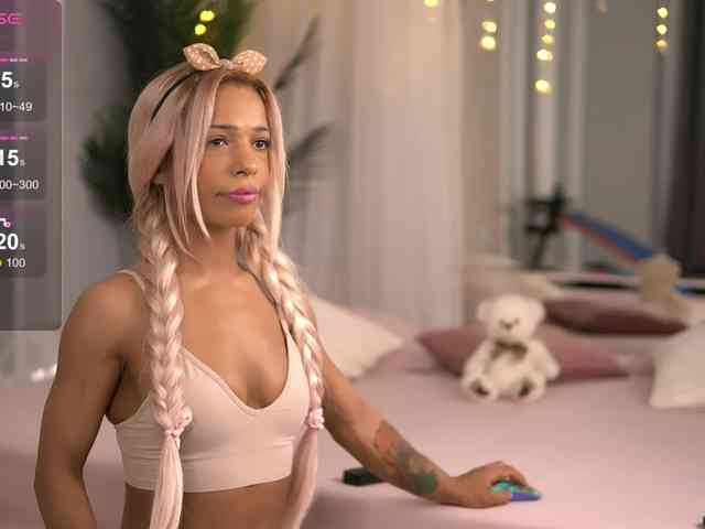 nude webcam chat room SarahRaynex