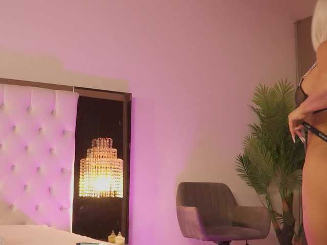 DrBarbie's BongaCams show and profile