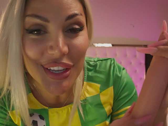 Sex chat gratuit in direct cu DrBarbie pe BongaCams