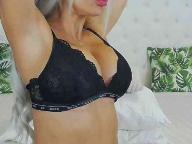 DrBarbie webcam