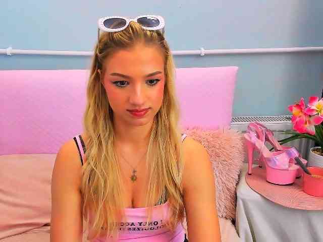 EvetteBody webcam