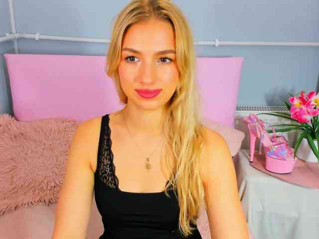 EvetteBody webcam