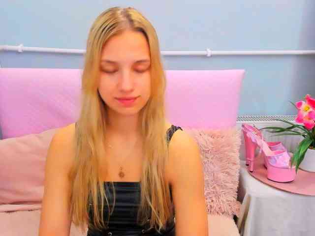 EvetteBody webcam