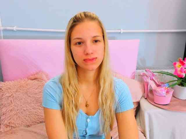 EvetteBody webcam