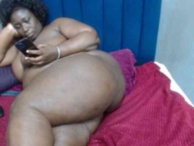 ASSQUEEN1 webcam