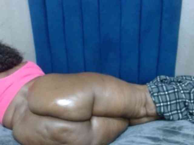 ASSQUEEN1 webcam