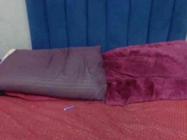 ASSQUEEN1 webcam