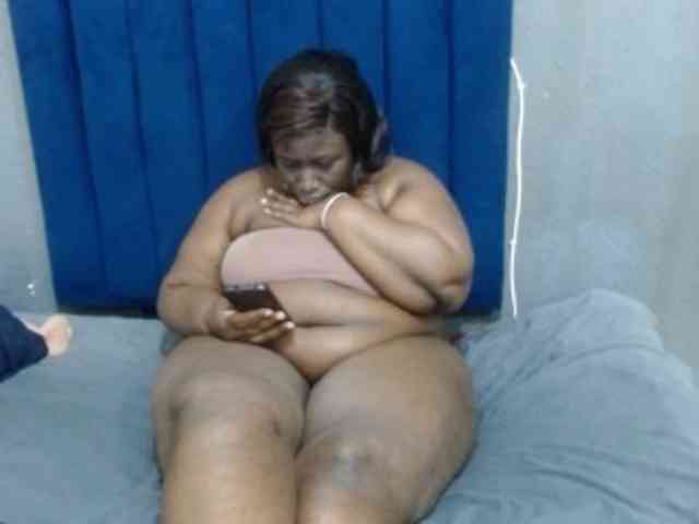 ASSQUEEN1 webcam