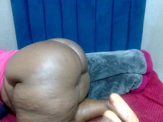 ASSQUEEN1 webcam