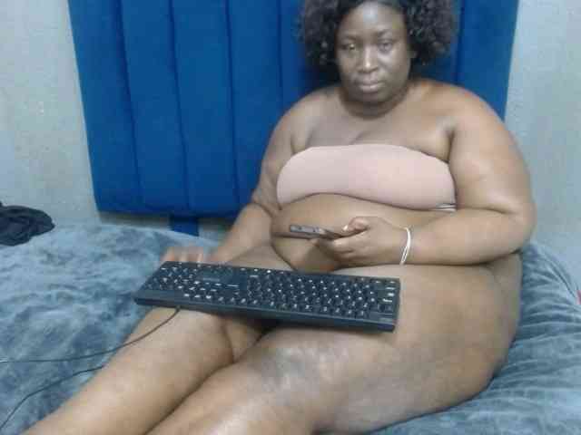 ASSQUEEN1 webcam