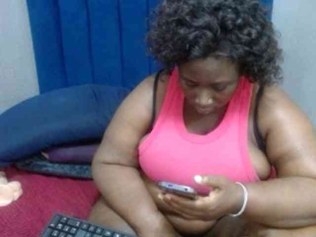 ASSQUEEN1 webcam