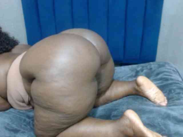 ASSQUEEN1 webcam