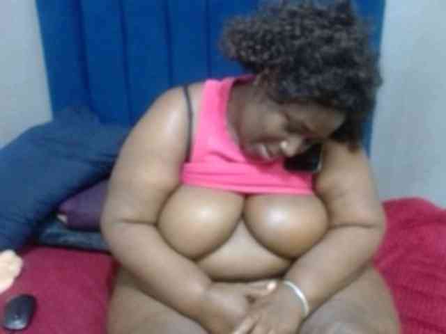 ASSQUEEN1 webcam