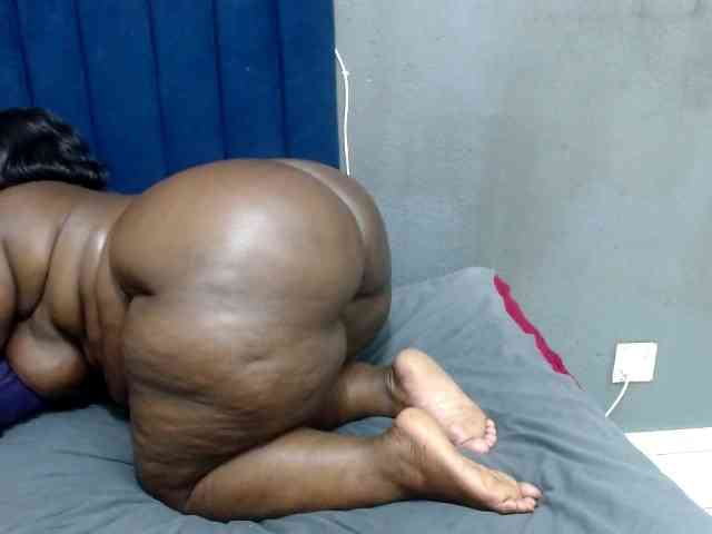 ASSQUEEN1 webcam