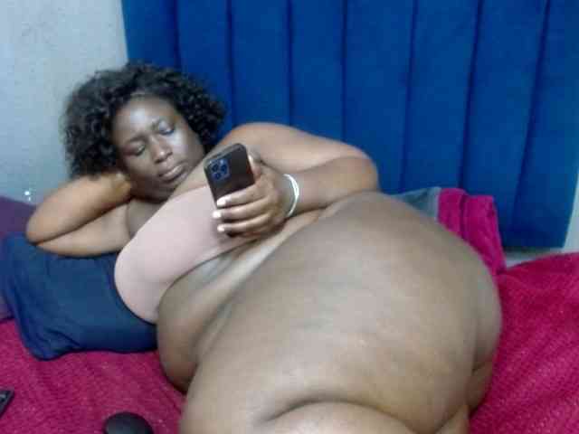 ASSQUEEN1 webcam