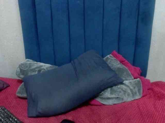ASSQUEEN1 webcam