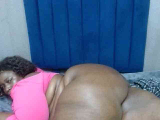 ASSQUEEN1 webcam