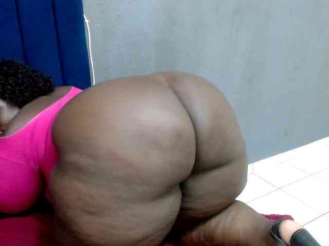 ASSQUEEN1 webcam