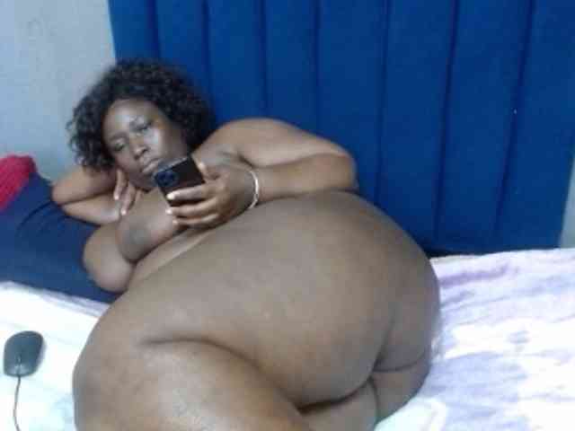 ASSQUEEN1 webcam