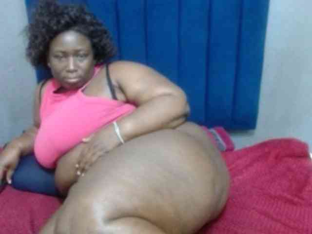 ASSQUEEN1 webcam