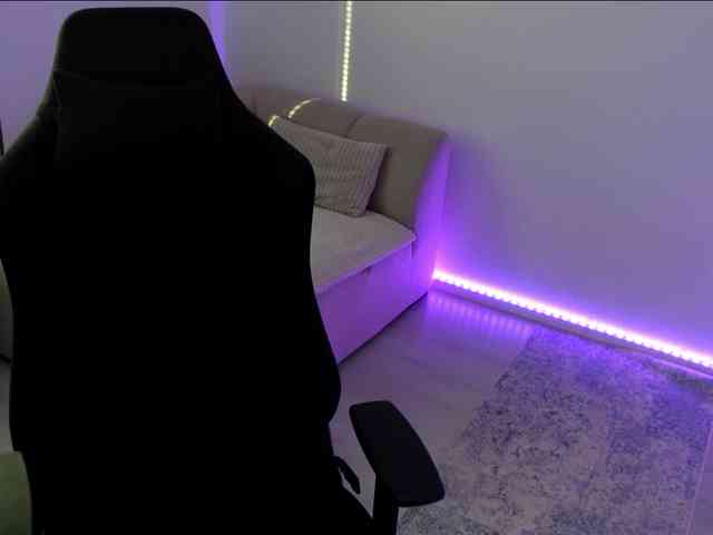 DaisyFantasy webcam