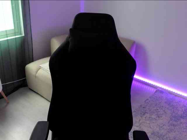 DaisyFantasy webcam