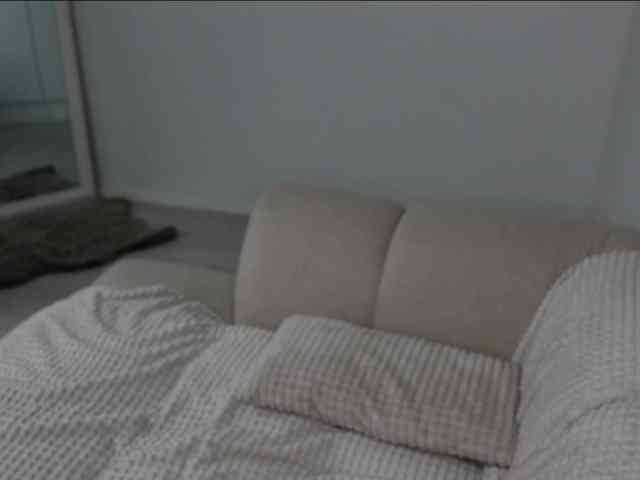 DaisyFantasy webcam