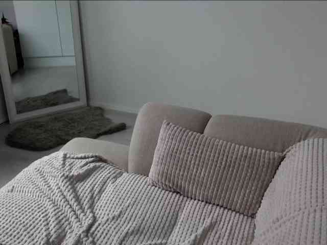 DaisyFantasy webcam
