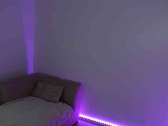 DaisyFantasy webcam