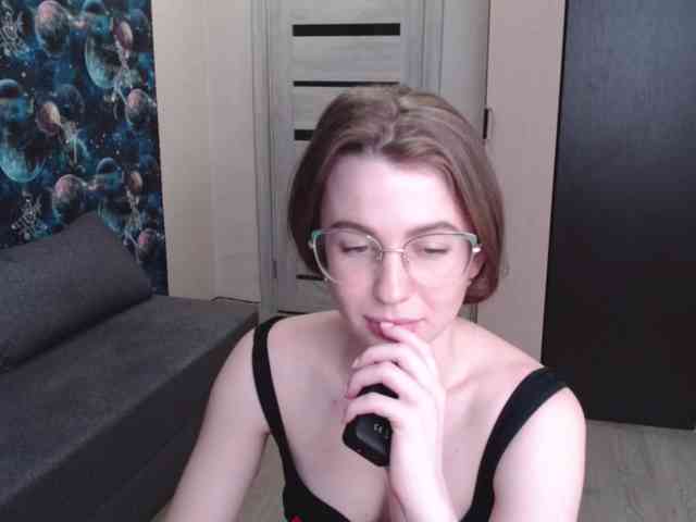 online webcam AmeliaCassel