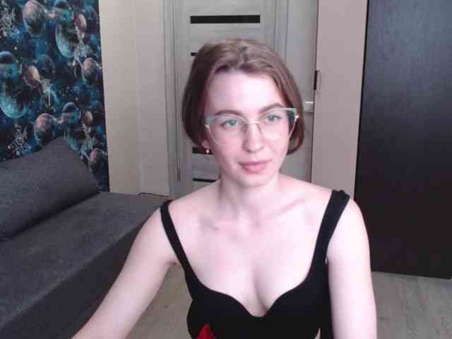 online webcam AmeliaCassel