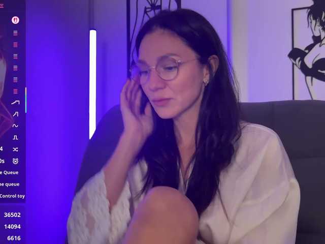 Buffi's BongaCams show and profile