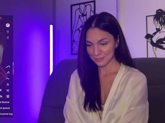 Buffi's BongaCams show and profile