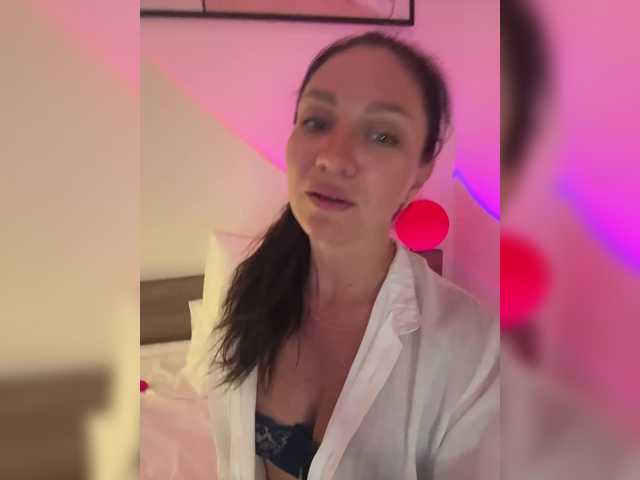 Buffi from BongaCams is Freechat