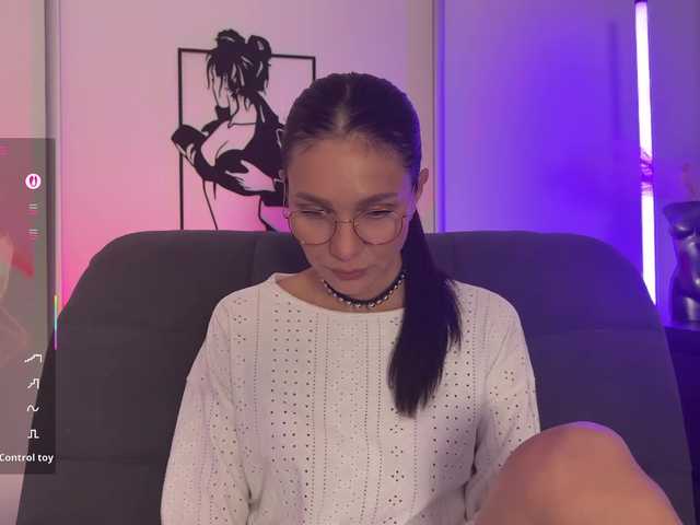 Buffi's BongaCams show and profile