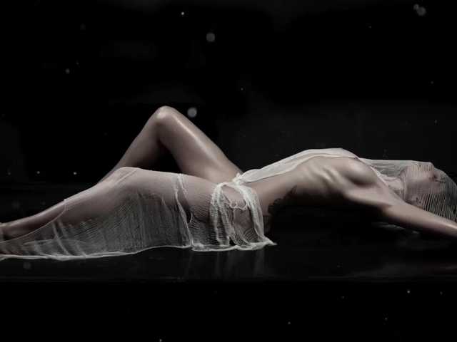 Buffi's BongaCams show and profile