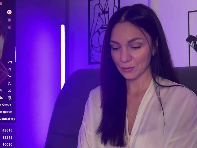 Buffi's BongaCams show and profile