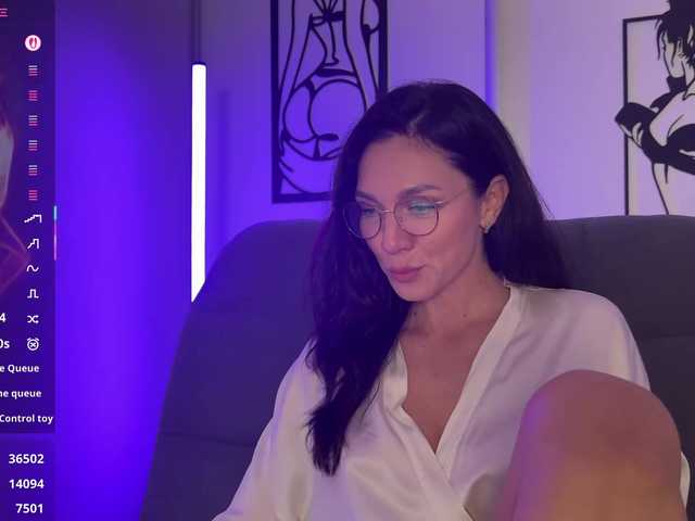 Buffi's BongaCams show and profile