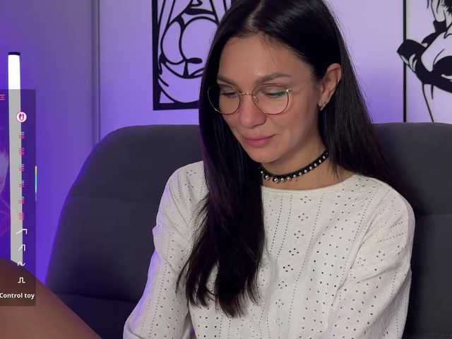 Buffi's BongaCams show and profile