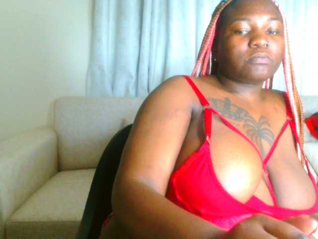 bustymelons69 webcam bongacams model stream image