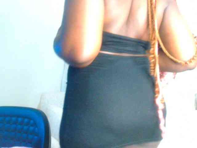 bustymelons69 webcam